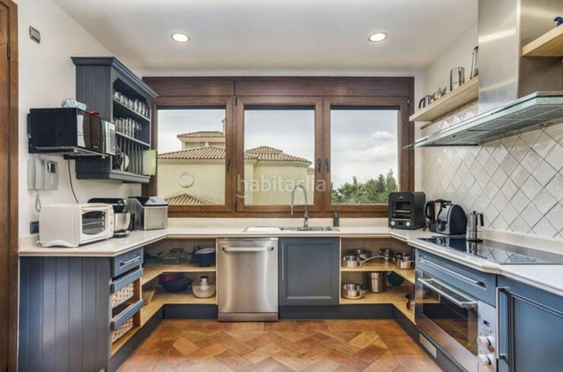 Foto 64d7e443-2268-4ab5-b78f-18e72101984c. Chalet en La Alcaidesa