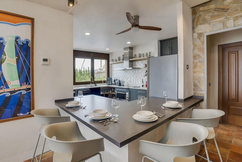 Foto e0753605-5066-4873-b556-81ff2514fd65. Chalet en La Alcaidesa