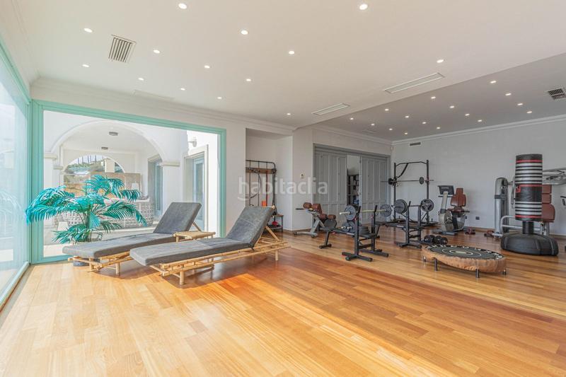 Foto 17f773be-c53b-4bbd-aa00-858cf8c53fe8. Chalet mit parking pool in Sotogrande alto Sotogrande