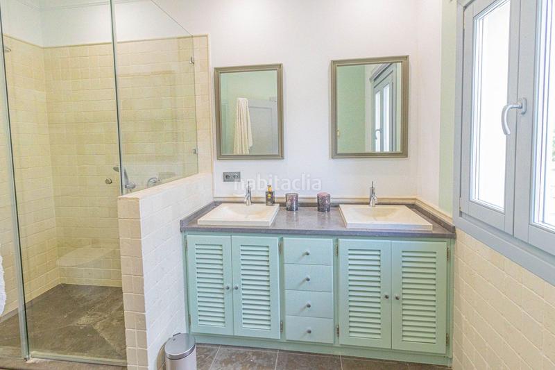 Foto 27456492-9d0b-4a0b-b3cf-e54cb2a0476e. Chalet mit parking pool in Sotogrande alto Sotogrande