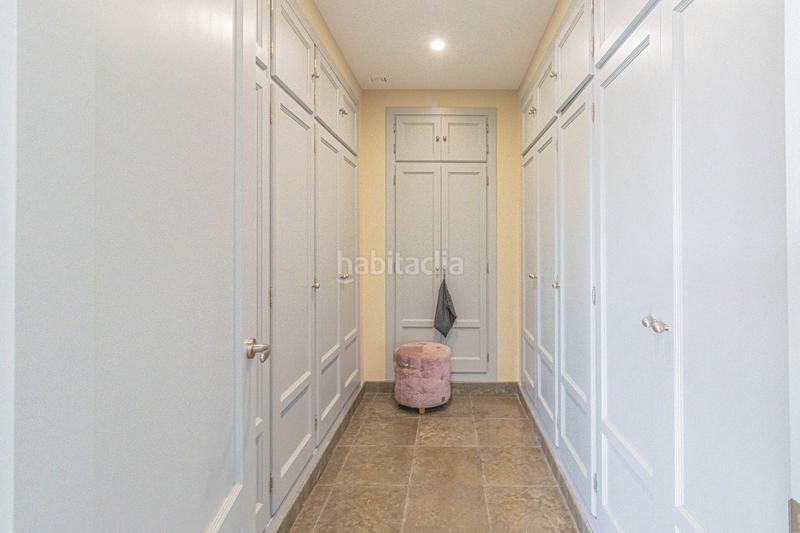 Foto 82205a7f-ca97-4dbd-8a44-34ba4f6ef233. Chalet with parking pool in Sotogrande alto Sotogrande