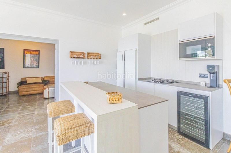 Foto 9e3d285f-c1a4-4f94-b17d-848f4e63ab89. Chalet with parking pool in Sotogrande alto Sotogrande