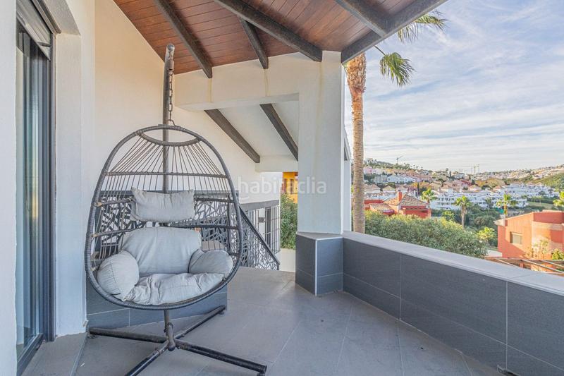 Foto 5d0f71cb-d53c-4839-8fc1-2ebb393f3c77. Chalet avec parking piscine dans La Alcaidesa