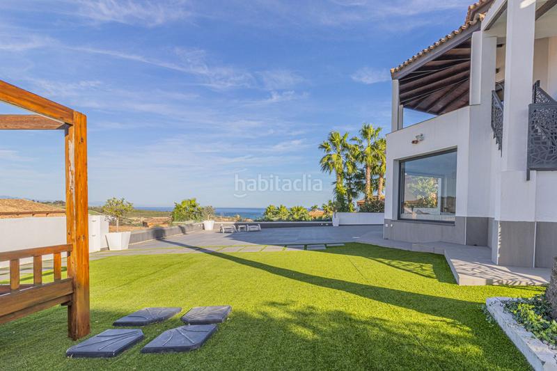 Foto e4d8cb8e-3007-4ebe-a784-3713b12f6a52. Chalet avec parking piscine dans La Alcaidesa