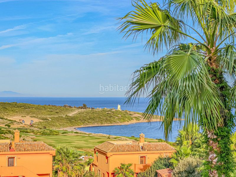 Foto 0ab7a1d1-f040-46aa-90b3-50fc19036316. Xalet amb aparcament piscina a La Alcaidesa