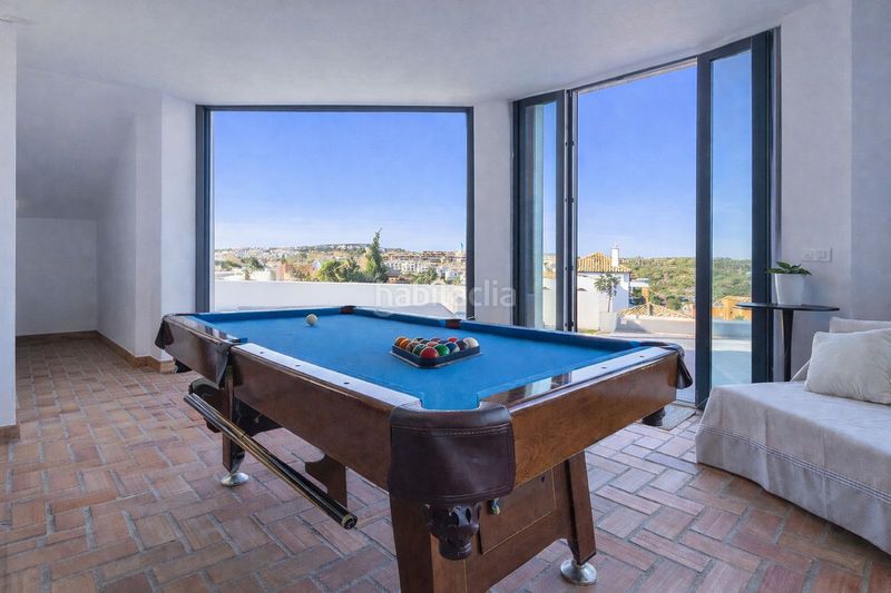 Foto a59fb790-d694-4dfb-af11-824148e44b52. Xalet amb aparcament piscina a La Alcaidesa