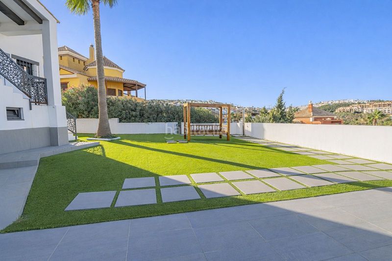 Foto e42ffc53-566c-4689-a7d1-21d681fdca33. Xalet amb aparcament piscina a La Alcaidesa