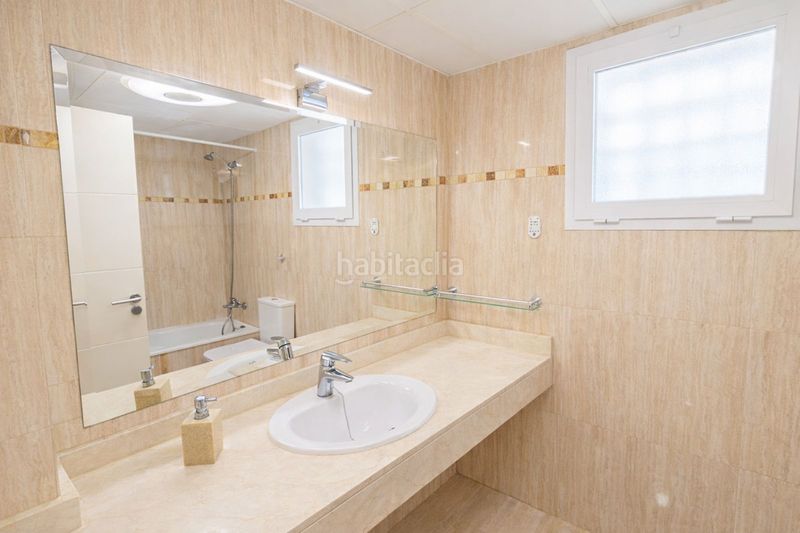 Foto 4e24872a-6b5f-4a3f-9543-a265b75e73f5. Planta baixa amb aparcament piscina a La Alcaidesa