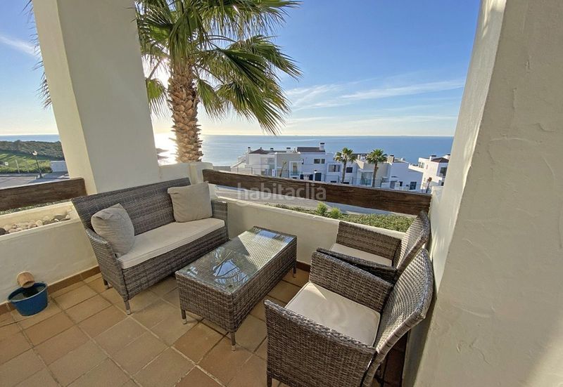 Foto 0a0e3274-4033-4096-97e6-22e8cfb0b96a. Appartement avec parking piscine dans La Alcaidesa