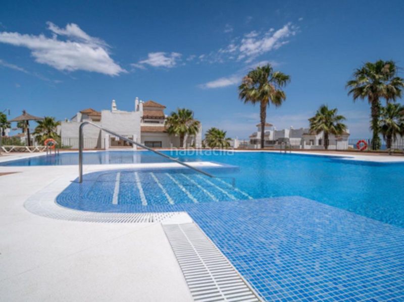 Foto 033823f2-b594-4b86-af41-397bdbc6ac15. Appartement mit parking pool in La Alcaidesa