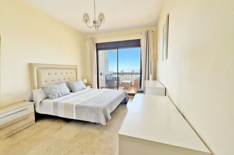 Foto 4ec4bb2a-c11c-4981-9375-e2b2befd23ae. Appartement mit parking pool in La Alcaidesa