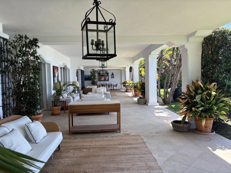 Foto 824d2339-2bdd-4e58-8e67-b04ca6a162ae. Miete chalet mit parking pool in Casasola Estepona