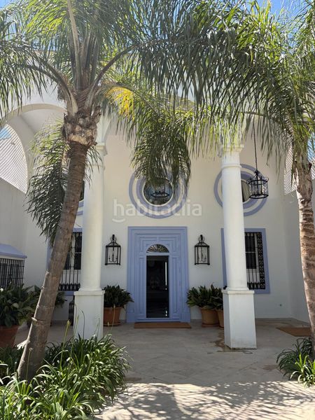 Foto a4cccaf7-5821-4708-9329-cf6fd02f5146. Miete chalet mit parking pool in Casasola Estepona