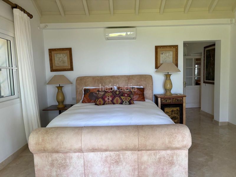 Foto add1f4d7-547d-4403-ae51-4a342f4f0025. Miete chalet mit parking pool in Casasola Estepona