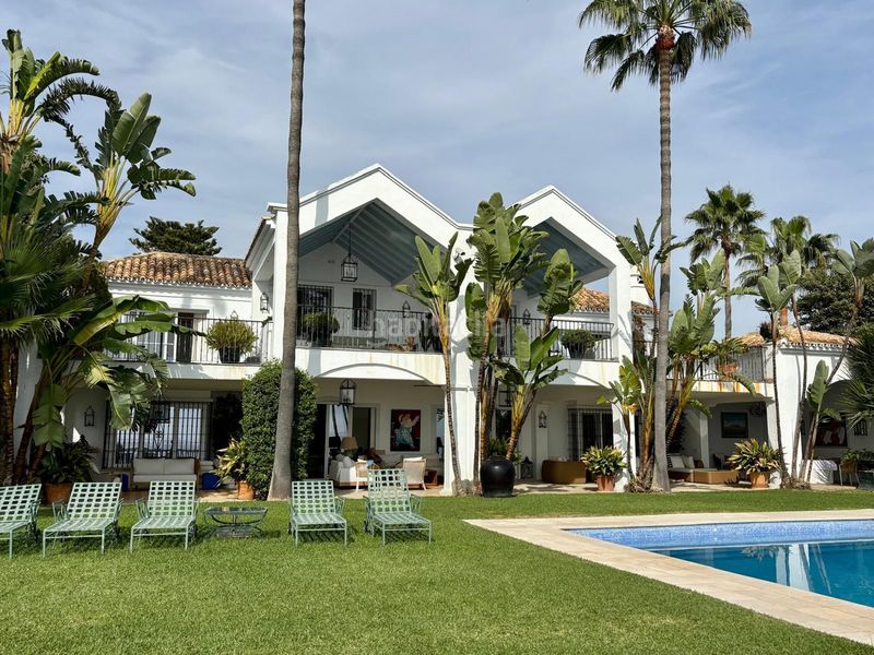 Foto 168710b4-c413-4a87-b916-4aa0241f3956. Location chalet avec parking piscine dans Casasola Estepona