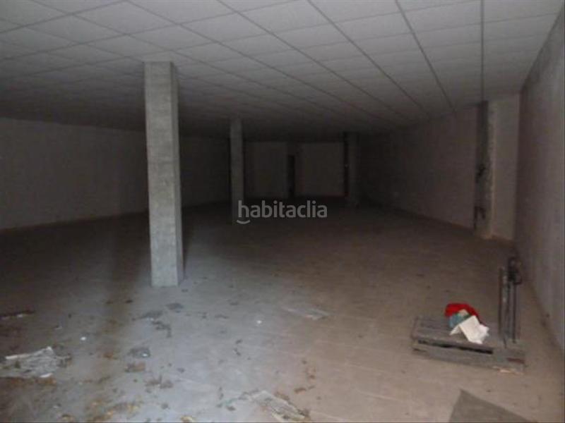 Foto d5f1417a-99f9-4cf0-80c1-c568416e78d5. Lloguer local comercial a Poble Sec Igualada