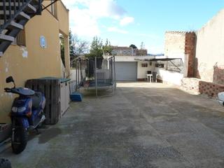 Pis a Òdena. Planta baja en el pueblo de òdena