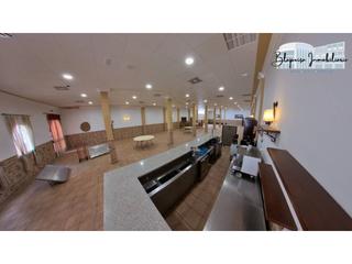 Edificio en Sevilla-cazalla, km 7.8 7.8. Se vende restaurantehostal con 5 apartamentos alquilados  reform