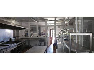 Rent Industrial building in Rinconada (La). Planta de producción alimentaria y sede operativa catering
