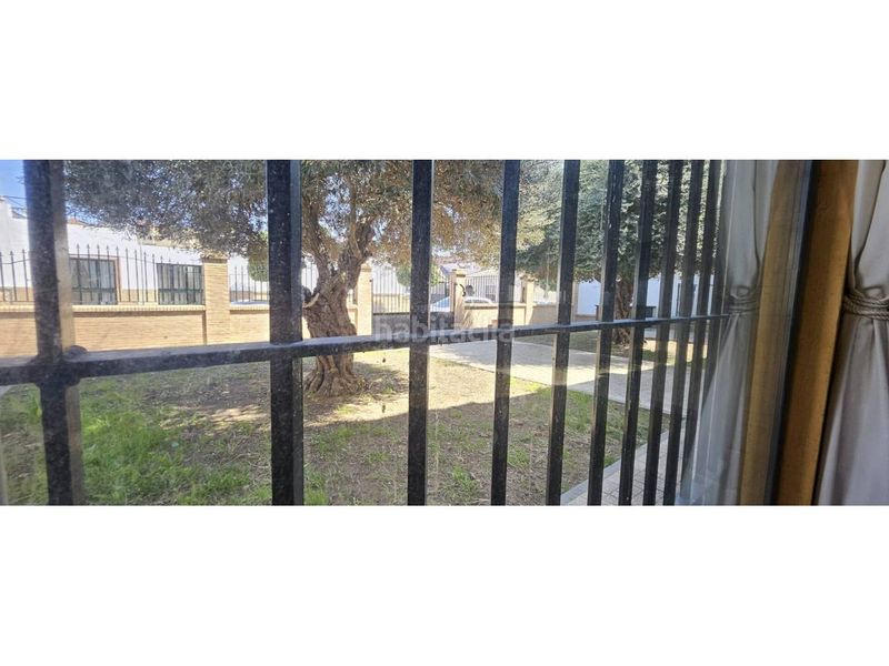 Foto 91d3479b-8776-4dfe-8fd6-878c527da561. Edificio in Rinconada (La)