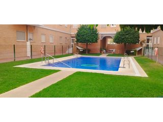 Affitto Appartamento  Calle corral del moro. Piso de 2 dormitorios con piscina y garaje