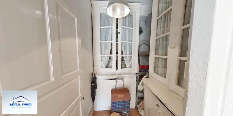 Foto 22c73a90-aa9b-478f-bace-4955f68d4430. Piso  en venta , 5 dormitorios. en Santoña