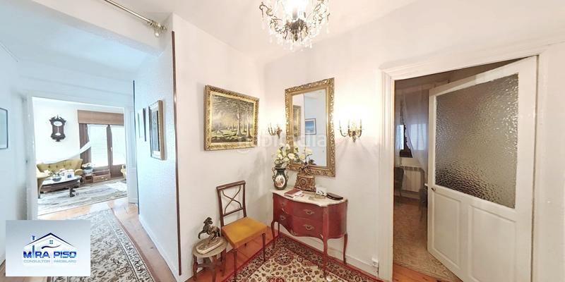Foto 3e90c544-9823-4e5b-87e7-97e5efc13d94. Piso  en venta , 5 dormitorios. en Santoña