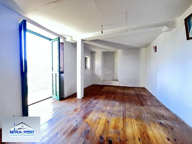 Foto 4065df0c-4922-4dbc-a974-079e4eaab0fc. Casa  pueblo en venta en ambrosero, 4 dormitorios. en Bárcena de Cicero