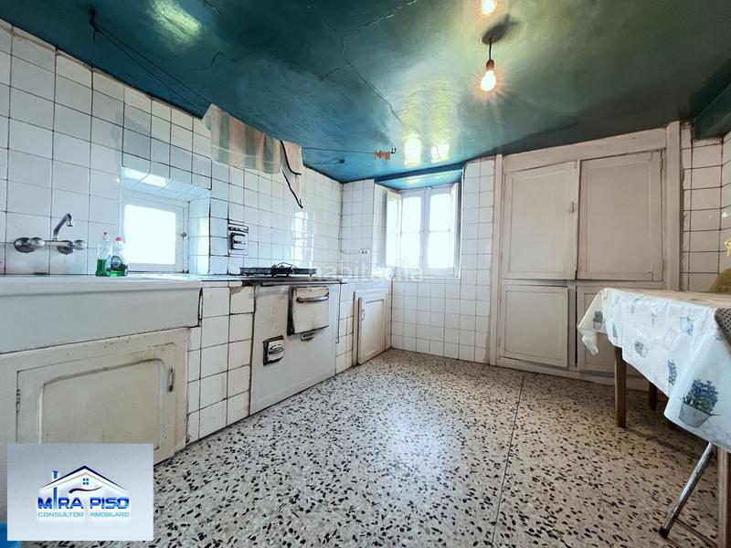 Foto c36b9e6e-e027-423c-b192-1a4a2c8d84ff. Casa  pueblo en venta en ambrosero, 4 dormitorios. en Bárcena de Cicero