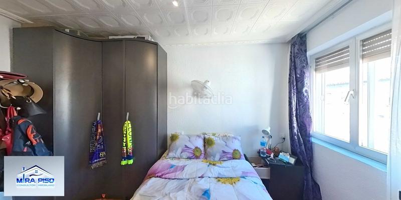 Foto b59c0c1d-b9d9-4879-a091-09171d81e436. Piso  en venta , 2 dormitorios. en Santoña