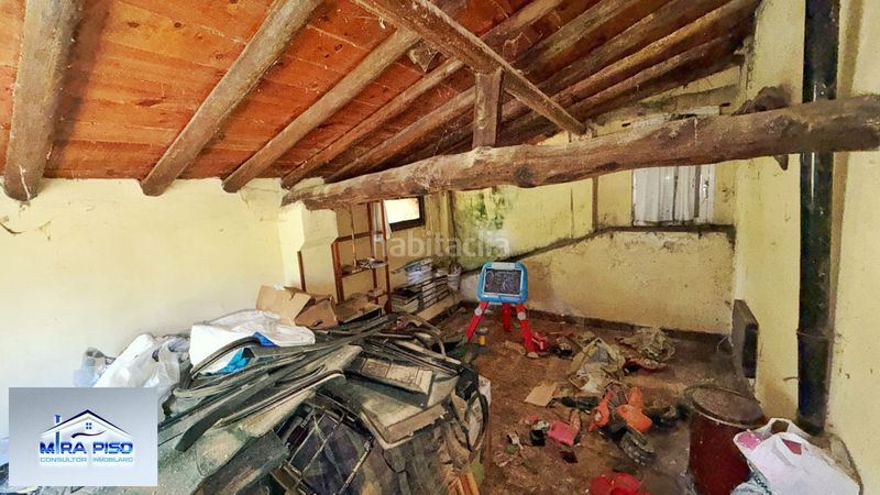 Foto 49e0d4f3-f59e-4d8f-ade0-ed3d458f610d. Casa amb aparcament a Solórzano