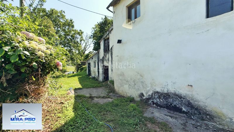 Foto d5bf5123-ed9f-484e-b58f-2e7c63990074. Casa amb aparcament a Solórzano