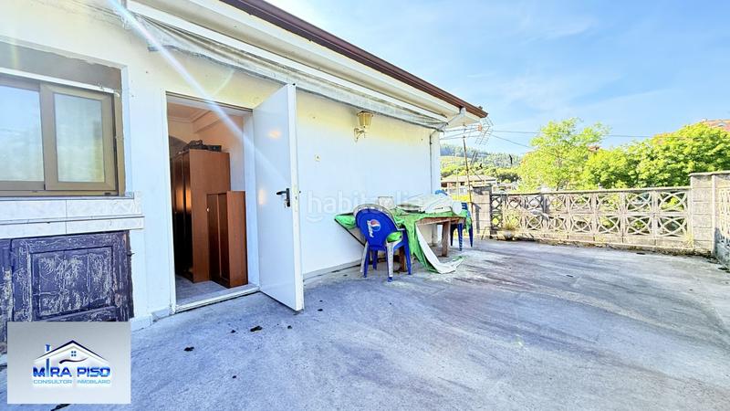 Foto 5543599e-de2f-41fb-b549-7677a90eaf90. Casa amb aparcament a Hazas de Cesto