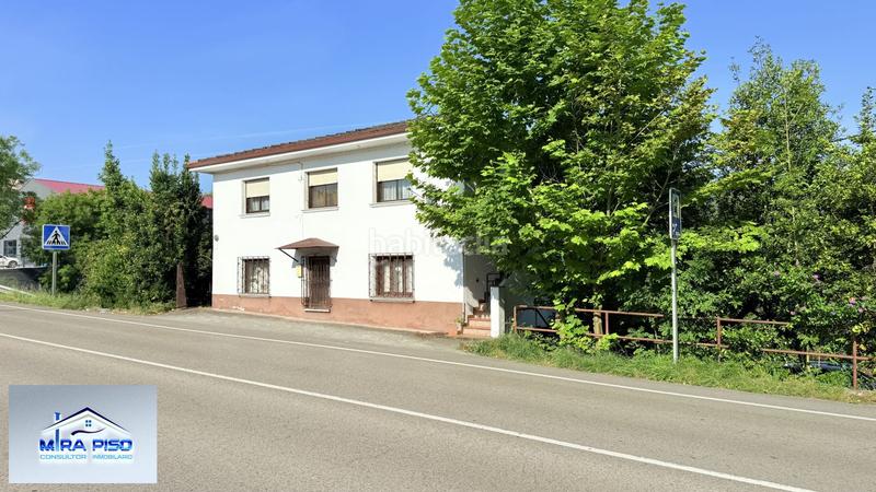 Foto 8f216c16-a7e2-4196-98d5-121b55d95663. Casa amb aparcament a Hazas de Cesto