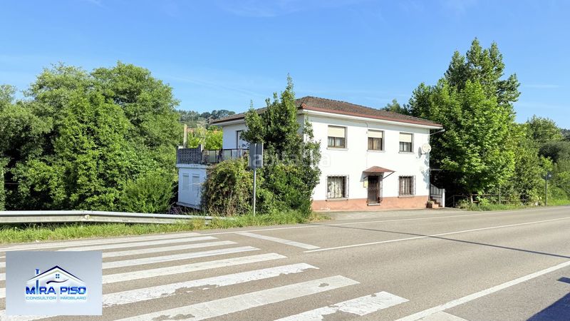 Foto f8dca592-e24c-40ae-9d27-1208707ffe52. Casa amb aparcament a Hazas de Cesto