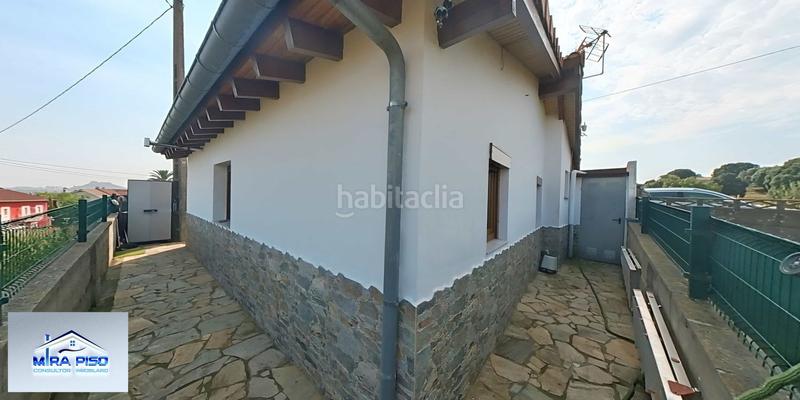 Foto 348af6d5-ec33-4eab-be96-b4ec0b23d7bb. Chalet  individual en venta en Igollo, 2 dormitorios. en Camargo