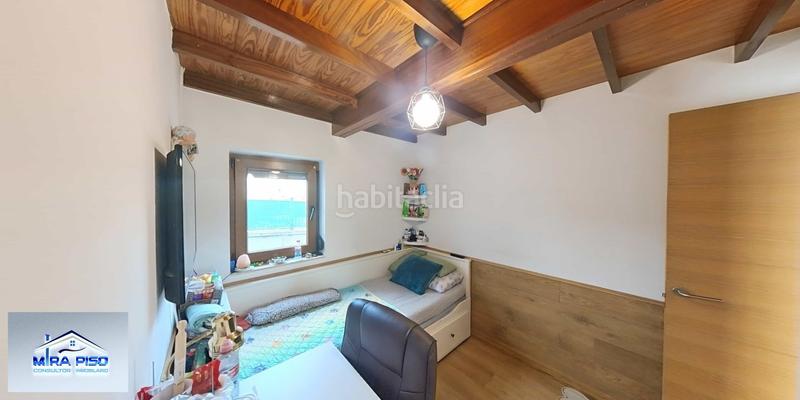 Foto afaeee89-31d2-4051-b15c-b041bb763fc0. Chalet  individual en venta en Igollo, 2 dormitorios. en Camargo