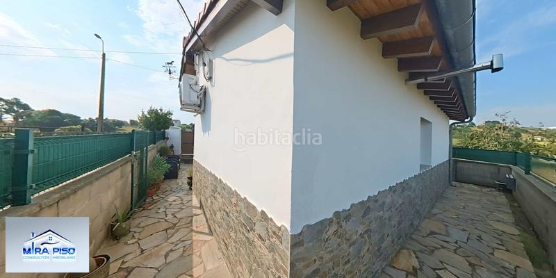 Foto ce526b4a-c9ef-4144-a287-d5f2aeb389a3. Chalet  individual en venta en Igollo, 2 dormitorios. en Camargo