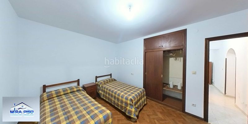 Foto 0f03f096-1a82-4e83-9cbf-ed5be5fd5869. Planta baixa amb calefacció a Liendo