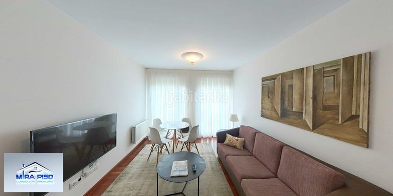 Foto a7e38894-8b59-4854-ad1b-038c4a2cbc6e. Pis amb calefacció aparcament a Bárcena de Cicero