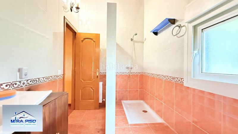 Foto 36c9d48a-5f91-4aed-8364-176af08e1462. Xalet amb calefacció aparcament a Colindres