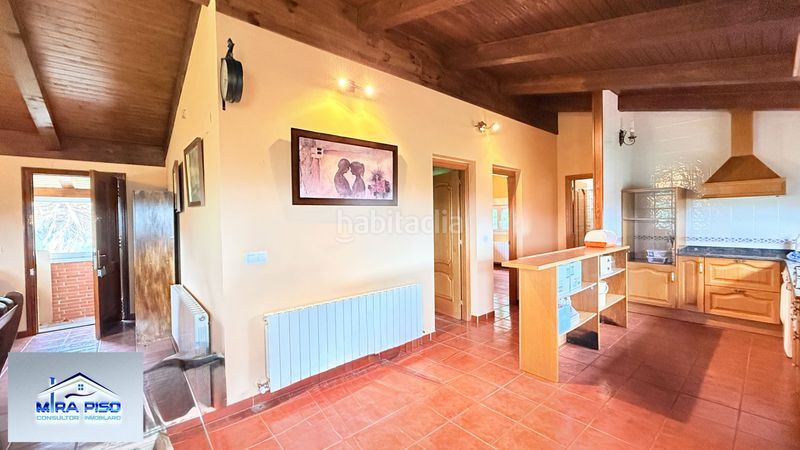 Foto 8ff0402f-6522-4b25-ac0c-7571fba50eec. Xalet amb calefacció aparcament a Colindres