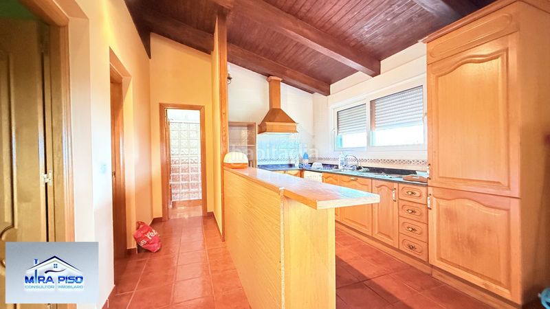 Foto fc2ea1ca-808b-4a26-9d15-81700f909d1b. Xalet amb calefacció aparcament a Colindres