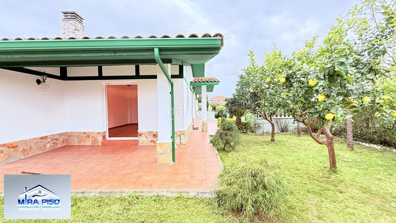 Foto 3e91abba-38d0-4f8f-be65-8ba26618b287. Xalet amb calefacció aparcament a Argoños