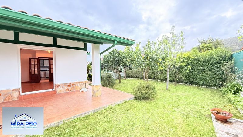 Foto 5e23b10c-5bb8-411b-a330-bf0738d75aa4. Xalet amb calefacció aparcament a Argoños