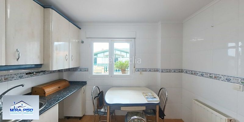 Foto 6360d723-19a6-479b-8b43-a7226497be0c. Xalet amb calefacció aparcament a Argoños