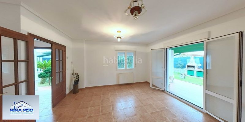 Foto ce8eeb38-2b69-4cec-8072-ca4c44f6fce9. Xalet amb calefacció aparcament a Argoños