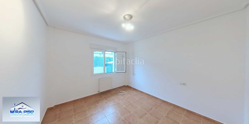 Foto d8598d3a-193e-4cba-afd7-23fc76f8564a. Xalet amb calefacció aparcament a Argoños