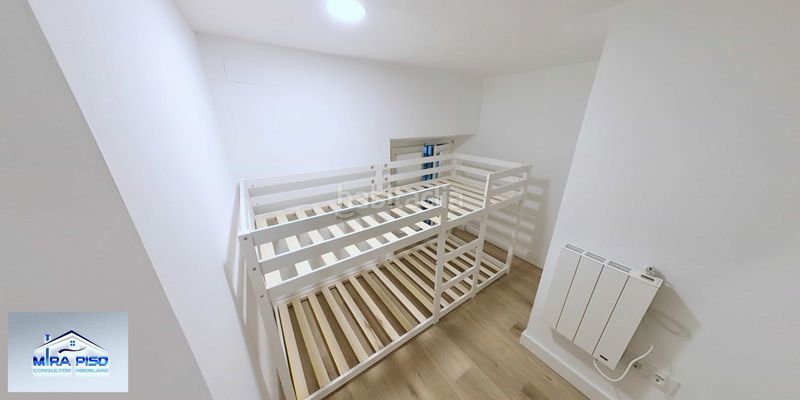 Foto 22fe5393-ad52-40ba-8389-58b72b7af335. Planta baixa amb calefacció a Santoña