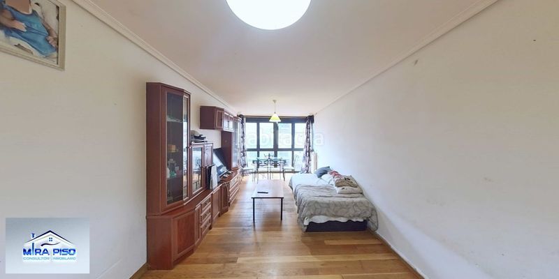 Foto 169833f9-ff26-40d3-aaa1-53f0b60168f9. Pis amb calefacció a Santoña